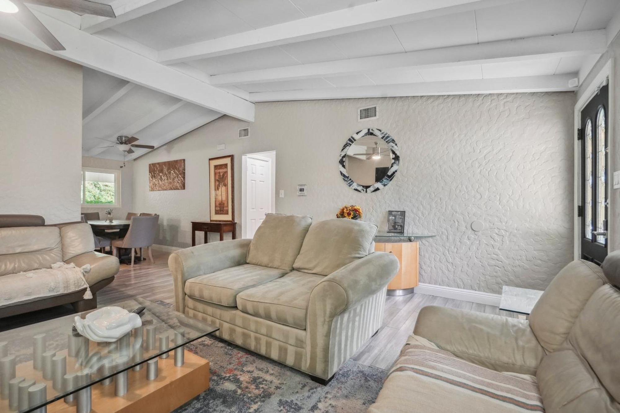The Perfect Vacation Spot Near Six Flags Magic Mountain Villa Santa Clarita Exterior photo